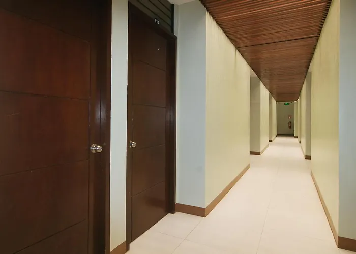 Hotel Mahayahay And Restaurant Lapu-Lapu City